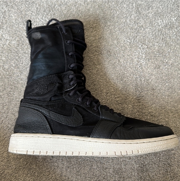 Nike Air Jordan 1 Explorer XX Black Phantom 2018 Mesh Hightop Black EUC 8M - Picture 1 of 6